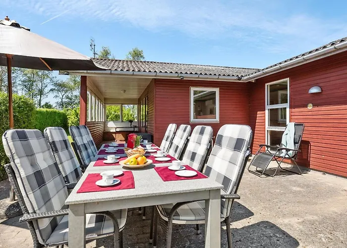 Momo - 570m From The Sea By Interhome Humble